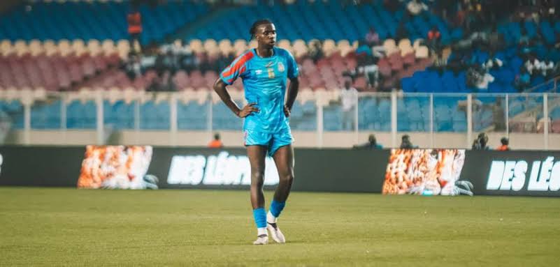 RDC – Éliminatoires Mondial 2026 : blessé, Ngalayel Mukau déclare forfait, Aaron Tshibola appelé en renfort