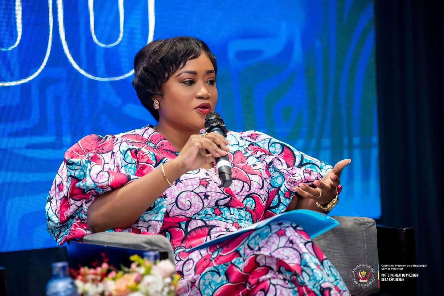 RDC – Jeunesse et leadership : Tina Salama encourage l’art oratoire au lancement du concours interuniversitaire d’éloquence