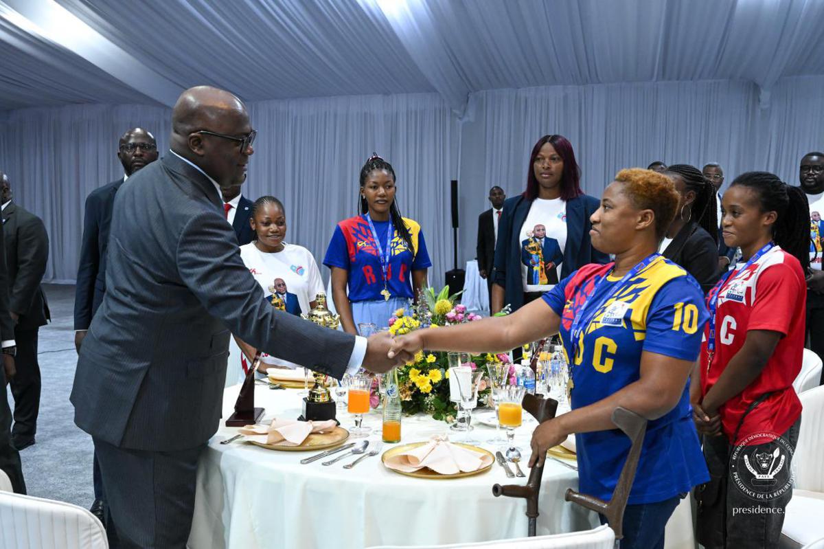 Félix Tshisekedi célèbre le sacre des Léopards dames sur fauteuil : « Pas besoin de toutes les capacités physiques pour briller »