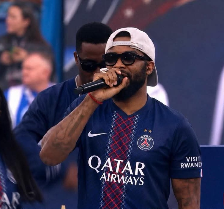 Musique: Fally Ipupa enflamme la fête du PSG après un nouveau sacre européen