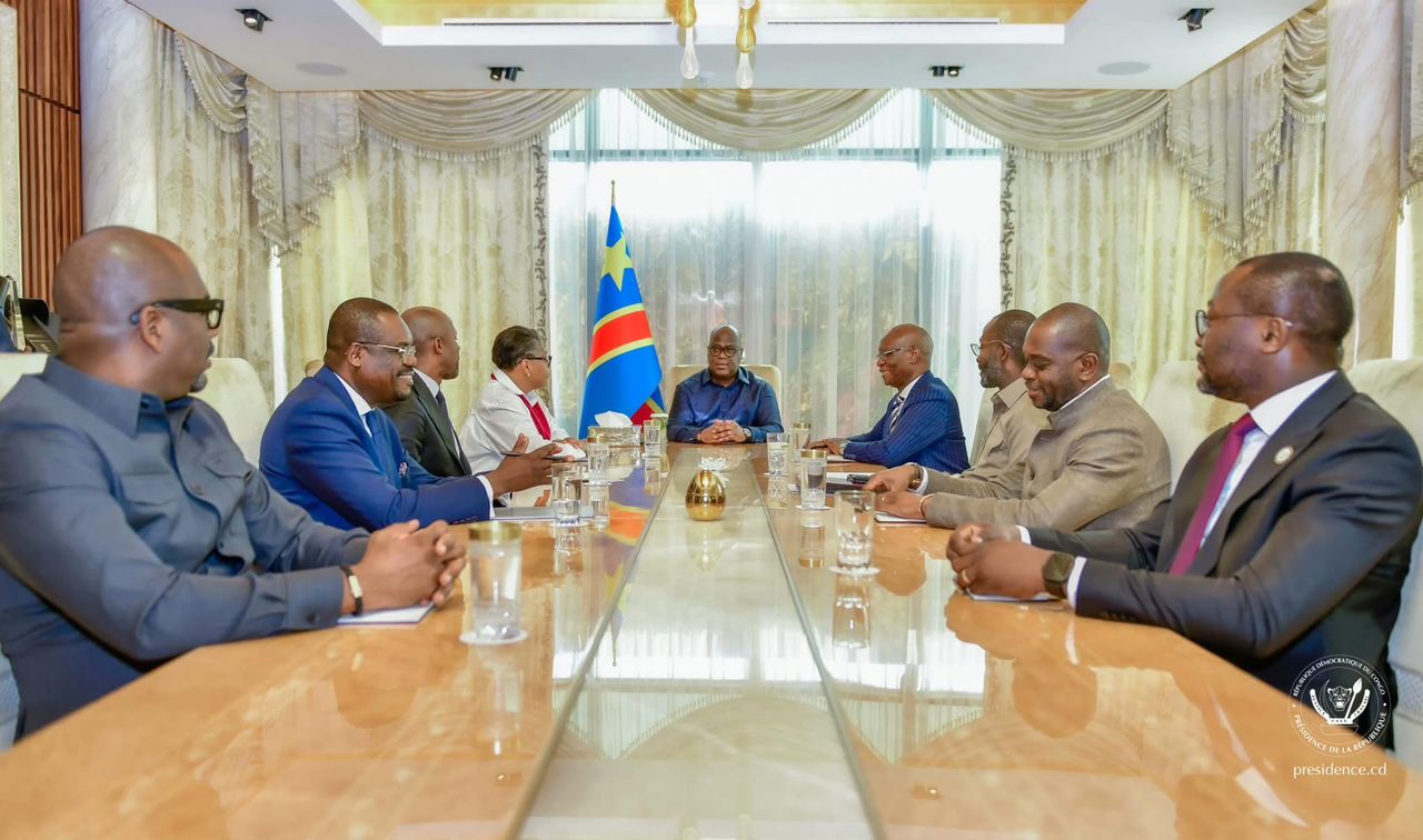 Ebola en RDC : Félix Tshisekedi ordonne une surveillance renforcée des zones touchées avec des mesures barrières