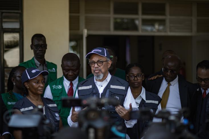 Ebola en RDC et en Ouganda : « Il n’y a pas besoin de restrictions », affirme le chef de l’OMS