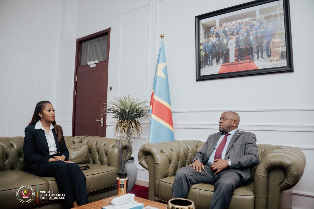 RDC : le gouvernement prépare le déploiement national de la Carte Avantage Jeune