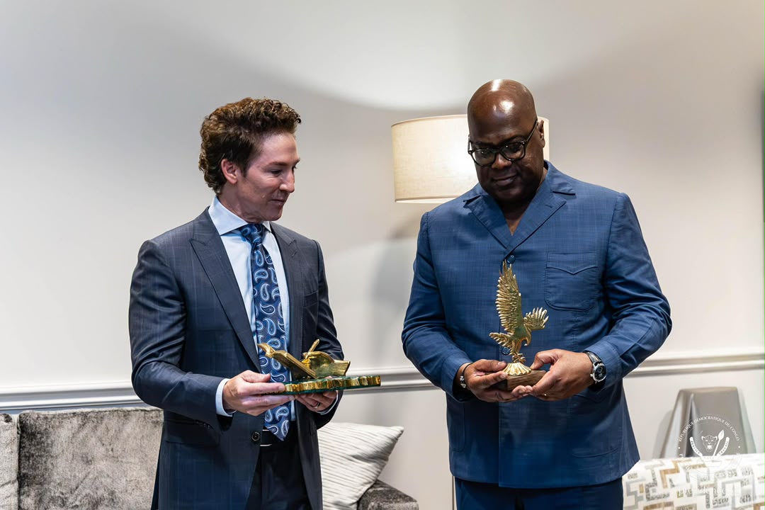 RDC : le président Félix Tshisekedi rencontre le pasteur américain Joël Osteen à Houston pour la paix dans l’Est et la réconciliation