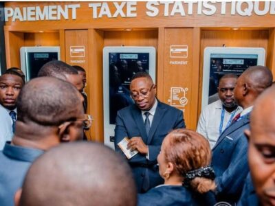 Taxe d’embarquement à l’aéroport de Ndjili : Magloire Kabemba valide le nouveau dispositif électronique de collecte
