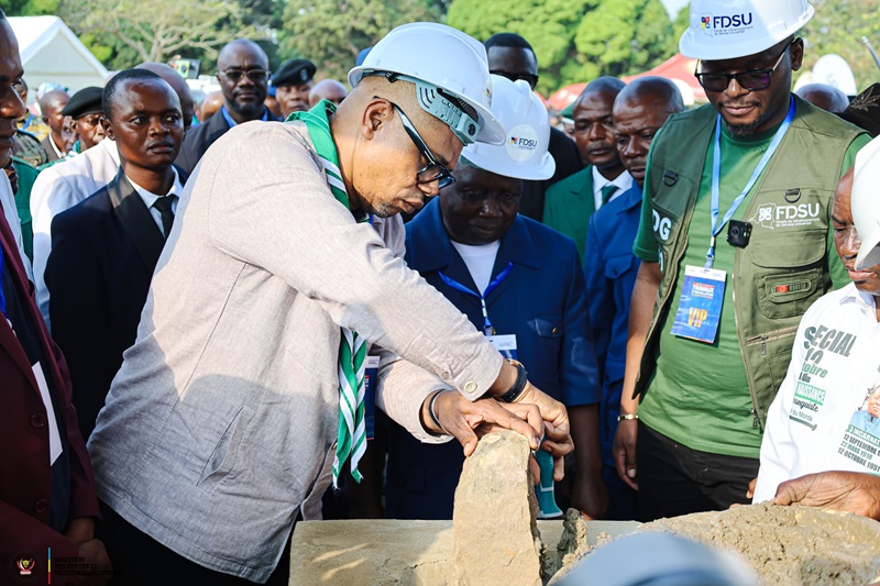 Kongo-Central : José Mpanda lance les travaux d’infrastructure de la connectivité internet à Nkamba