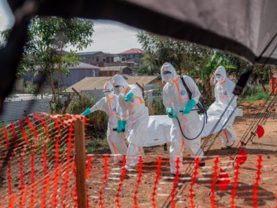 RDC : la riposte contre Ebola se poursuit dans six provinces, avec plus de 6 600 cas confirmés